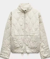ZARA : Ecru ZW Collection