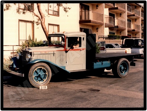 1932 diamond trucks - 1932, new