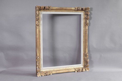 Gilded frame - gilded,