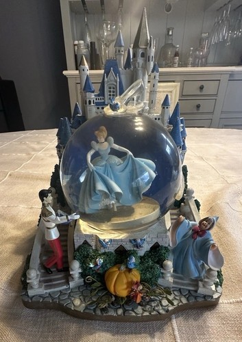 Disney cinderella castle - disney,