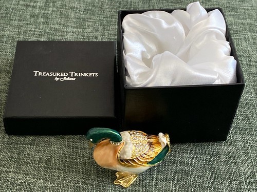 Juliana treasured trinkets - treasured,