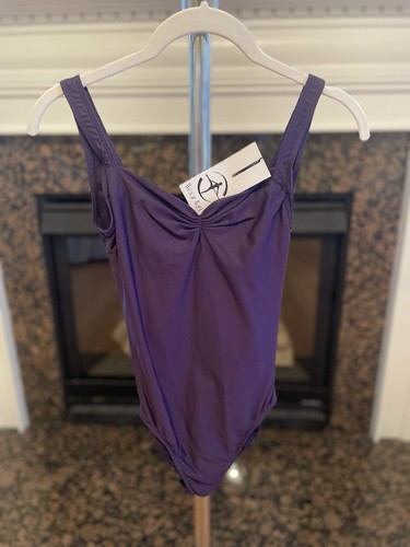 New wear moi - size, adult