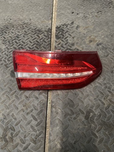 Mercedes e220 tailgate - mercedes,