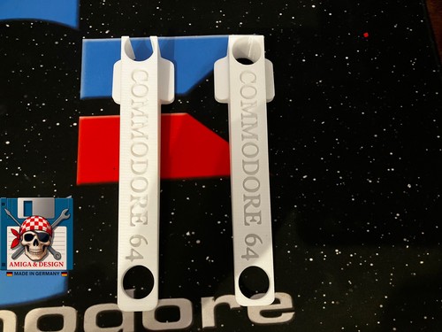 Stand for commodore - 🕹️,