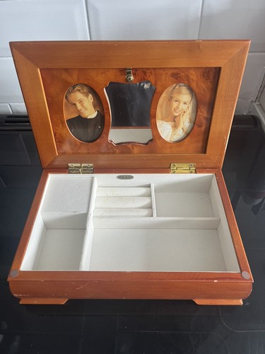 Mele musical jewelry - jewelry, box