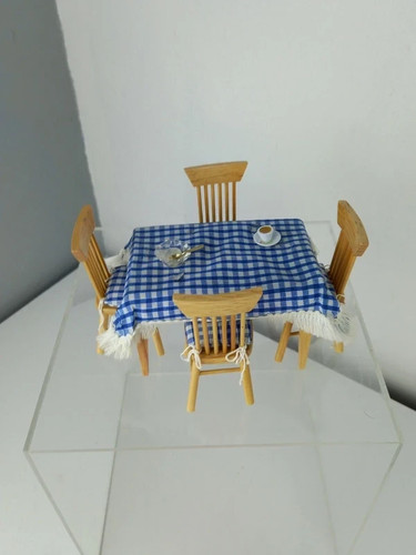Vintage 1980s dolls house - 1980s,