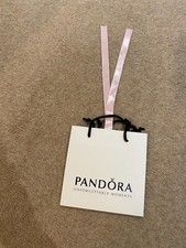 Pandora gift bag with ribbon
