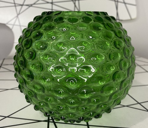 Round green hobnail - art, glass
