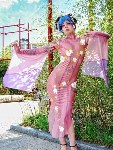 Real latex dawnamatrix - real,