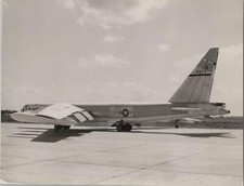 BOEING B-52D STRATOFORTRESS ORIGINAL VINTAGE HOWARD LEVY PHOTO USAF BOMBER 3