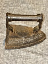 Antique No. 4 Sad Iron 700 K