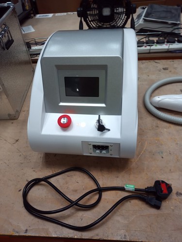 Switched yag laser - nd,