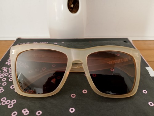 Illesteva sunglasses los feliz - illesteva,