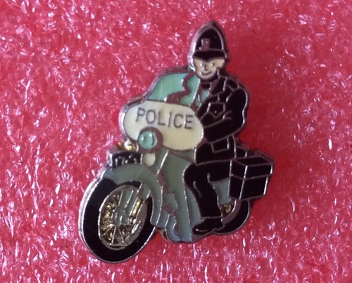 T20 pins police - pins, bike
