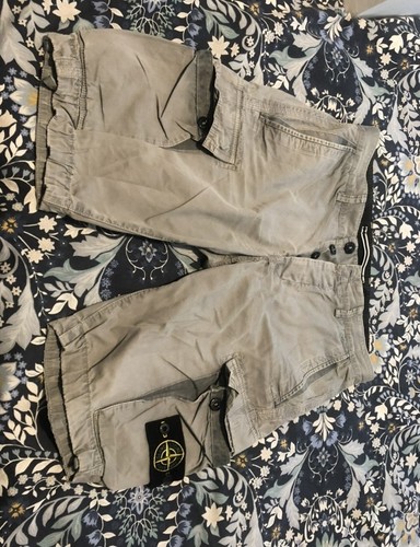 Stone island cargo shorts - island,