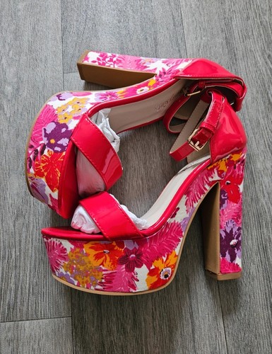 Women red floral heels size - floral,