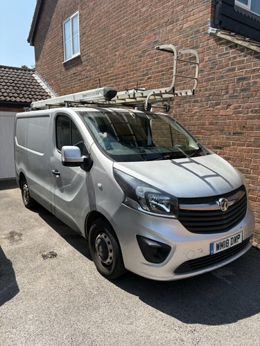 Vauxhall vivaro van - vauxhall, swb