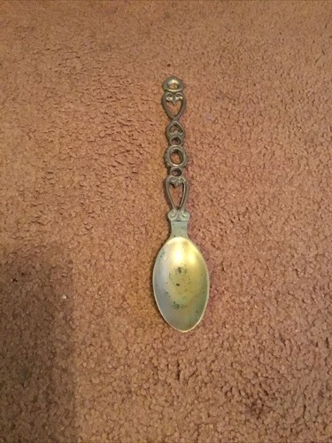 Vintage brass welsh love - love, spoon