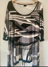 Ann Harvey - Size 22 - 24 top
