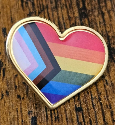 Love heart pin badge rainbow - heart,