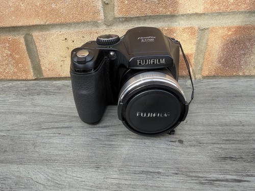 Fujifilm finepix series - fujifilm, s