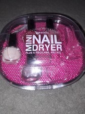 Personal Mini Nail Dryer With 4 Nail Polishes