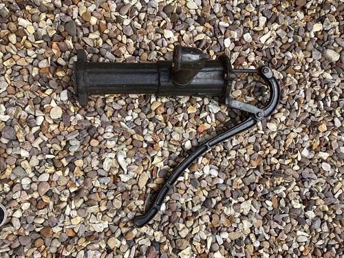 Cast iron well pump water - iron, /