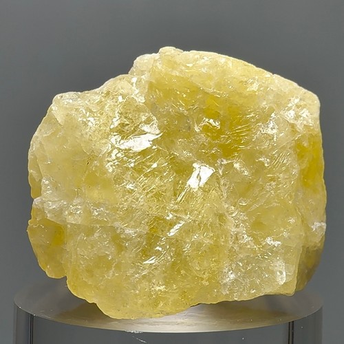 Rare natural yellow - rare,