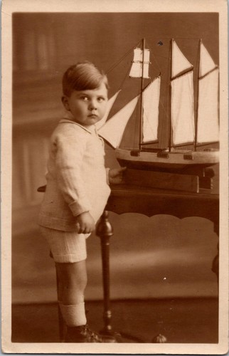 Old photo studio - b&w, ralty