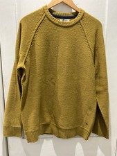 Men’s Mustard Lambswool Crew