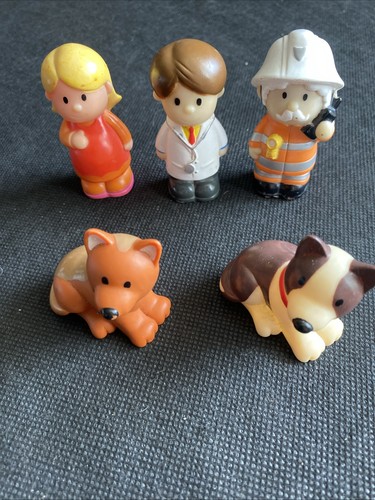 Elc happyland people figures - elc,