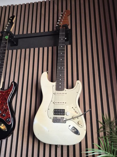 Stratocaster partcaster - partcaster,