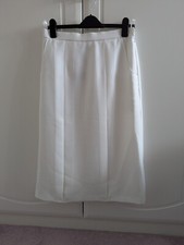 Ladies White Bowls Skirt. Size