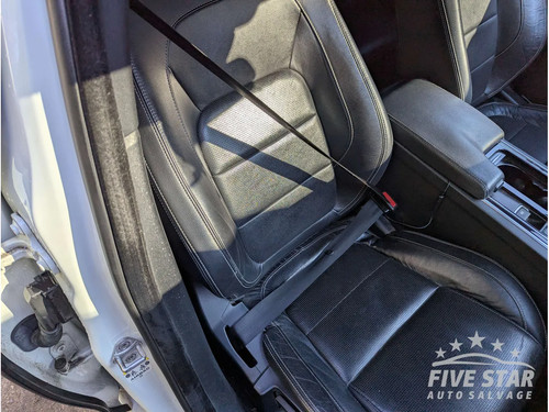 Jaguar front seat belt - jaguar,