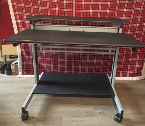 Manual height adjustable - manual,