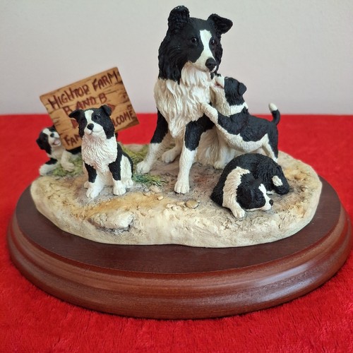 Border fine arts families - fine,