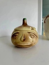 Vintage Crying Onion face pot