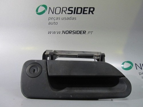 Front outer door - door, handle