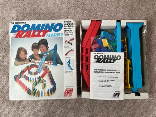 Action domino rally - gt,