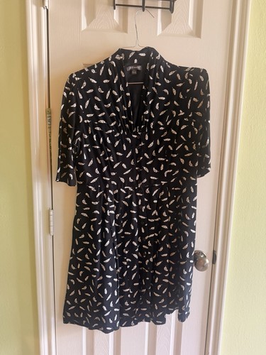 Emily and fin size - size, dress