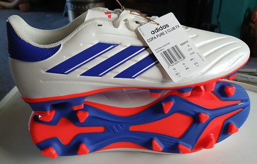 Football boots adidas - football,