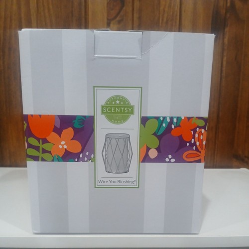Scentsy wire you blushing - wire, wax