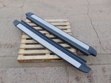 Hyundai terracan Pair Of Side Steps 01-06 5 Door matte black stainless trim