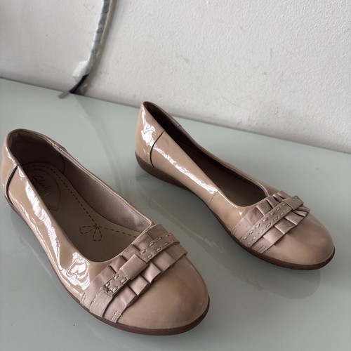 Clarks unstructured patent - clarks,