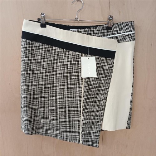 Bnwt nicole farhi - bnwt,