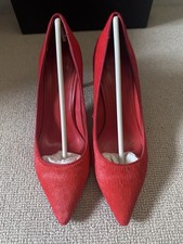 Red Raoul Pony Skin Court