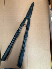 Roamwild Multi-Cutter | 2 Tools in 1 | Hedge Shears, Bypass Loppers  *USED*