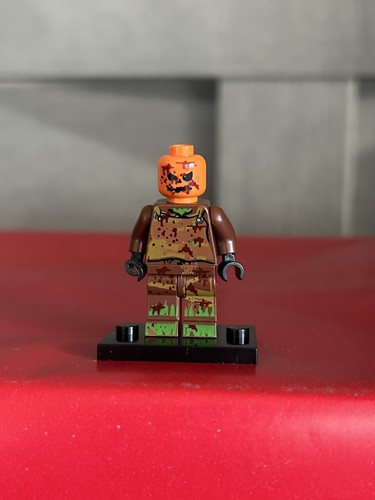 Zombie customised lego - customised,