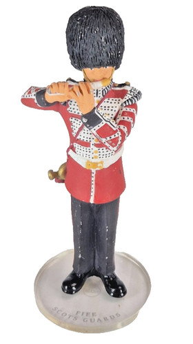 Corgi icons scots - guards, fife