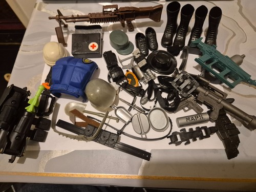 Action man weapons accessories - man,